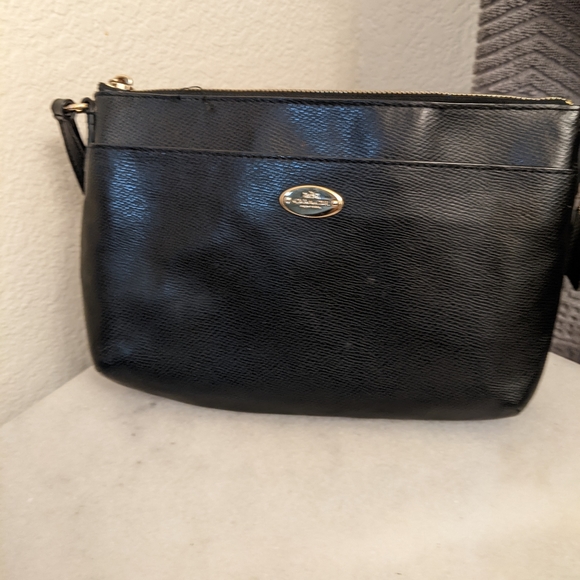 Coach Over The Shoulder Purse - Picture 2 of 2